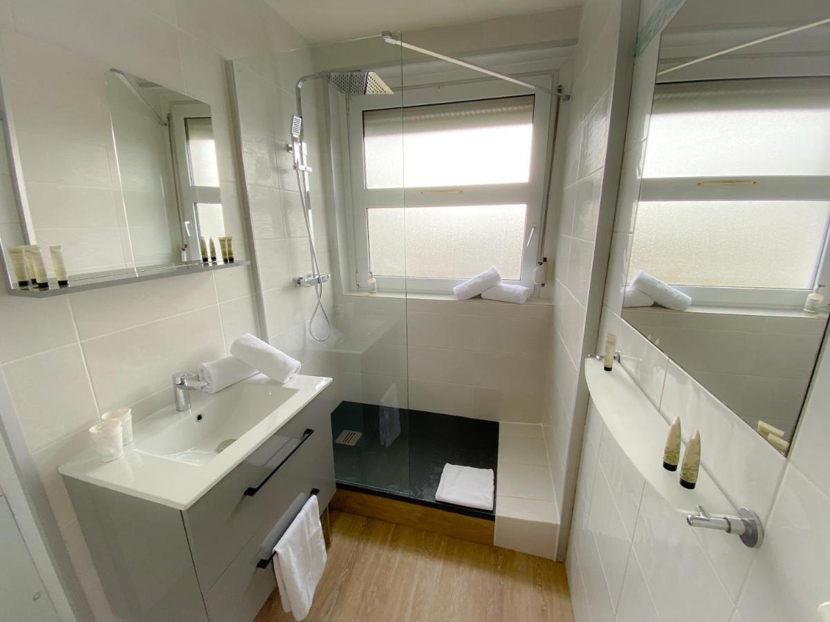 Ferienwohnung The Welcome Calais Exterior foto