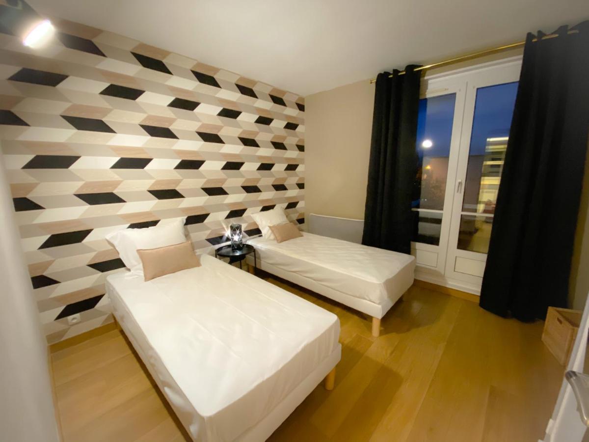Ferienwohnung The Welcome Calais Exterior foto